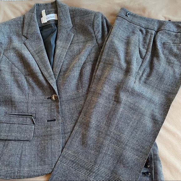 Calvin Klein Women’s Suit Trousers - Blown Plaid, Size 2P - Picture 2 of 6